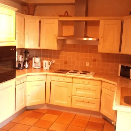 Loucisa Appartement *